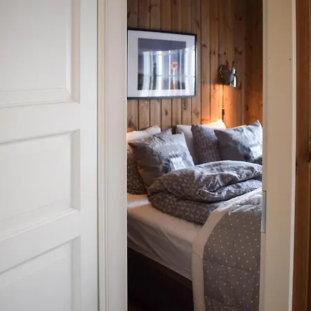 4 Bedroom Cozy In * Eggedal
